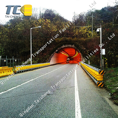 Rotatable crash barriers for dangerous road sections