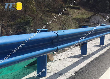 Two Corrugated Metal Road Barriers Anti Ultraviolet Aging Eco Friendly