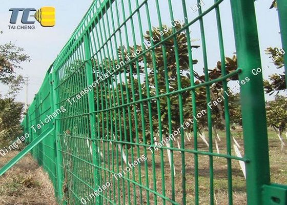 Light Weight Welded Mesh Fencing Isolation Pier Guardrail Weather Resistance