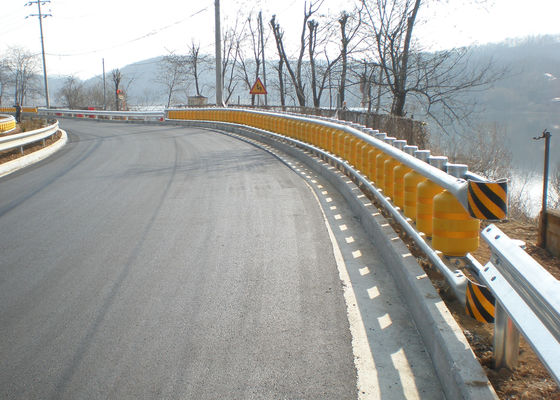 Good price Production Time 10-15 Days Safety Roller Barrier Surface Mounted Optimal Solution Protect Personnel Equipment Collisions online