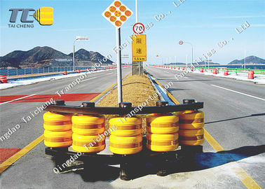 Buy Roller Road Barrier Safety Barricade Production Level 4 Crowd Control Barriers online manufacture