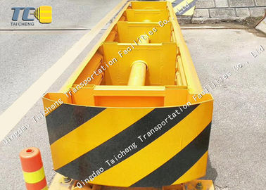Buy Wear Resistant Quadguard Crash Cushion Anti Collision Pad Redirective Attenuator online manufacture
