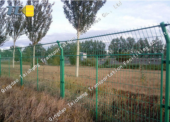 Buy High Tensile Barbed Wire Fence Protective Net Weather Resistance For Road online manufacture