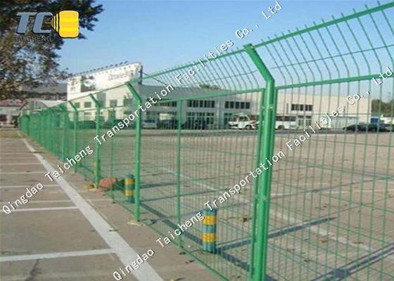 Good price Barbed Wire Cattle Fence High Tensile Welded Twisted Security Barbed Wire Fencing online