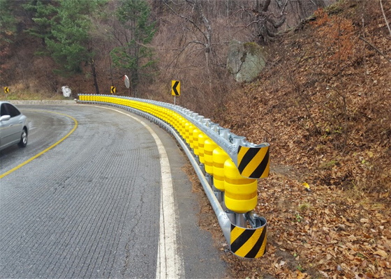 Roadway EVA Cushion Roller Crash Barrier For Highway Traffic Safety