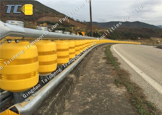 Good price Rotary Anti Collision Bucket Roller Crash Barrier For Traffic Accident Prevention online