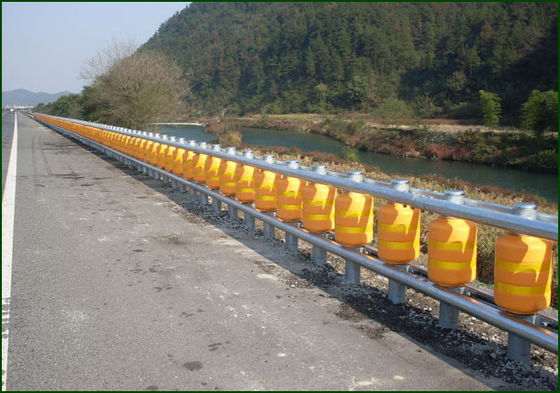 Good price Powder Coated Safety Roller Barrier Customed Allowed Barrier To Protect Personnel And Equipment From Collisions Enhances Operational Safety online