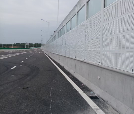 Good price Customizable Gray/Green Noise Barrier for UV Resistance and 20-50dB Sound Insulation online