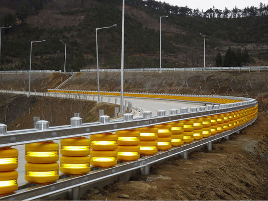 Good price Diameter 245 350 Mm Roller Size Highway Roller Barrier Featuring 10 Years Lifetime and 300 Meters day Output for Traffic Control online
