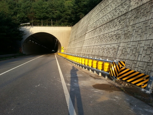 Good price Double Barrels Highway Roller Barrier Anti Corrosion Low Maintenance online