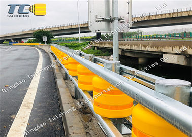 Good price Polyurethane Roller Highway Crash Barrier Orange / Yellow Eco Friendly online